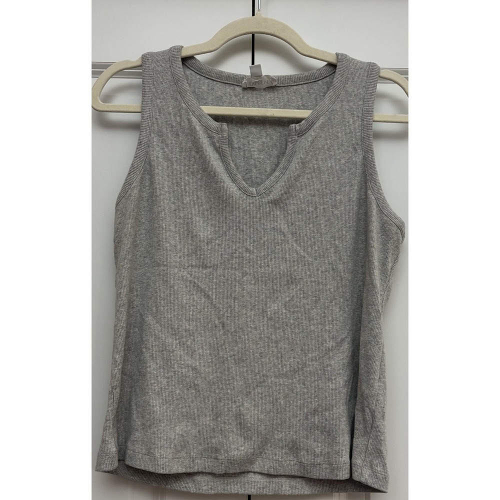 Evereve Womens Ribbed Knit Tank Top Gray Sleeveless V-Neck Comfort Regular Fit L